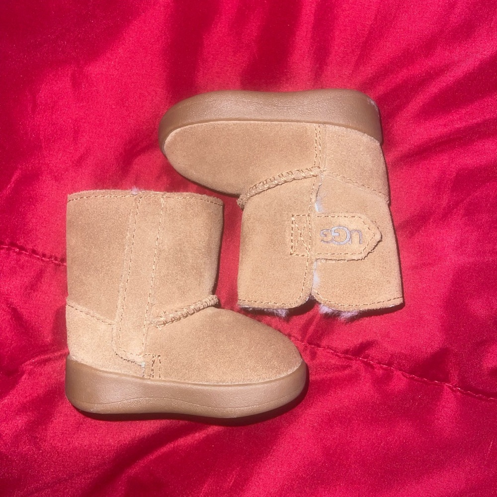 Baby UGGS